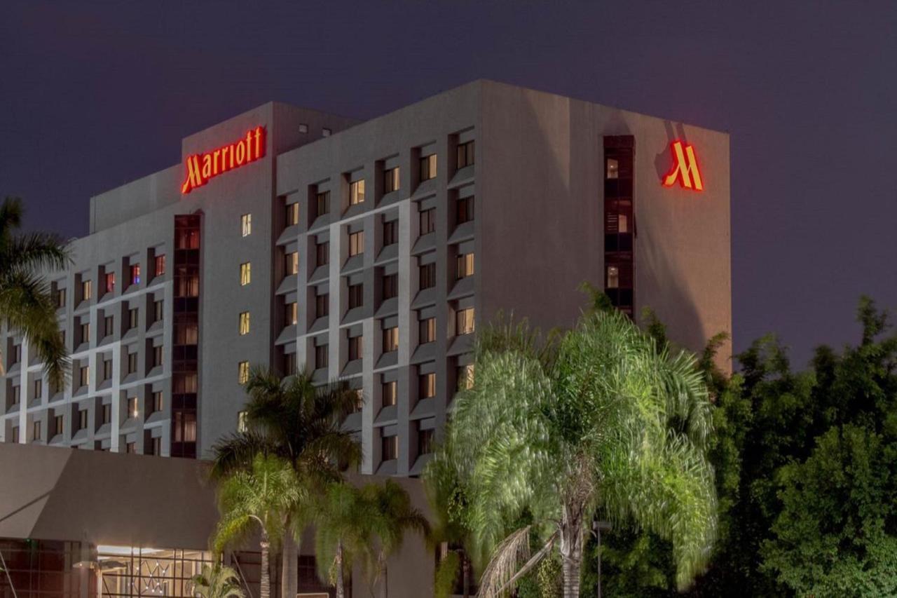 فندق ماريوت مطار ساو باولو جوارولوس المظهر الخارجي الصورة Marriott's Desert Springs Hotel